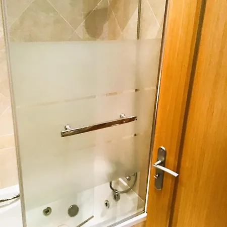 Flat T2 - Corrieira -